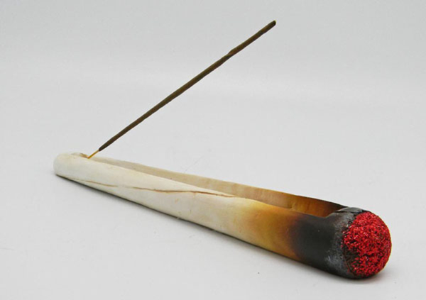10.5" Burning Cigarette Incense Burner